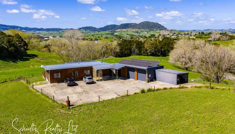 32 Nikau Lane, Maungaturoto