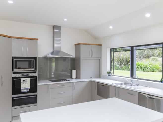 30 Dryden Street, Whataupoko
