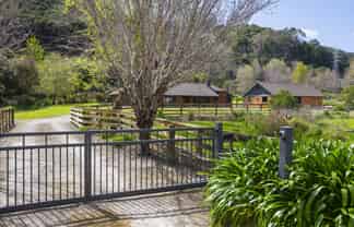 30 Dryden Street, Whataupoko