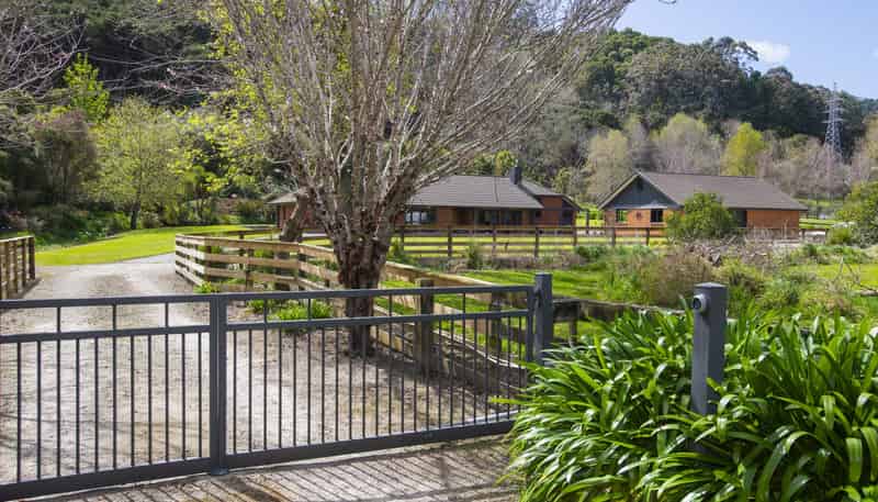 30 Dryden Street, Whataupoko