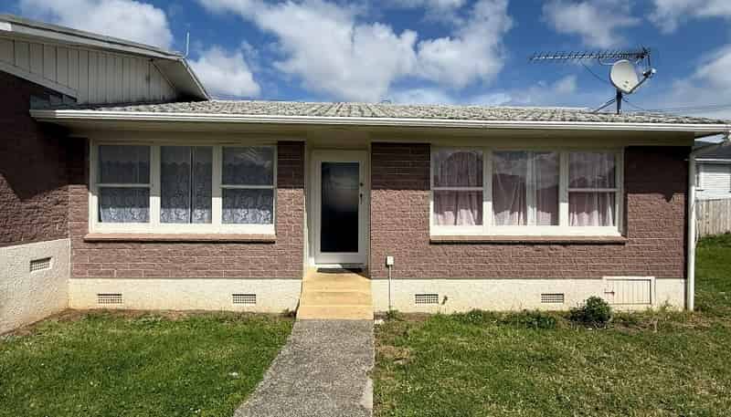 2/17 CHURCH STREET, Otahuhu