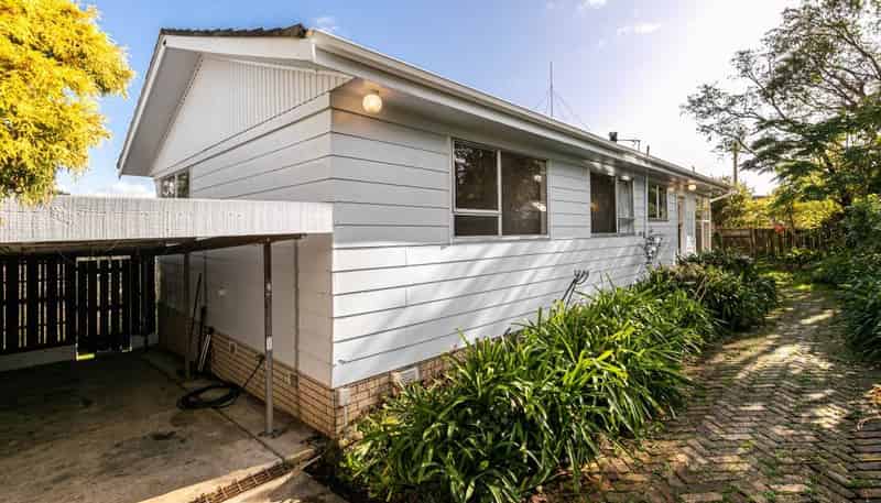 42 Hobby Avenue, Birkdale