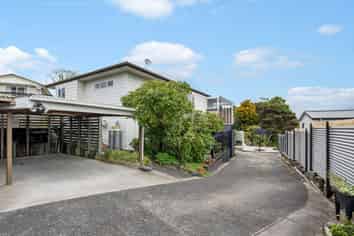 2 Anne Mclean Drive, Bayview