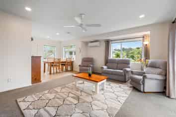 2 Anne Mclean Drive, Bayview