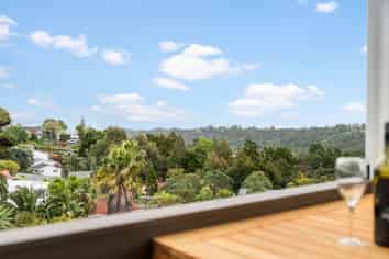 2 Anne Mclean Drive, Bayview