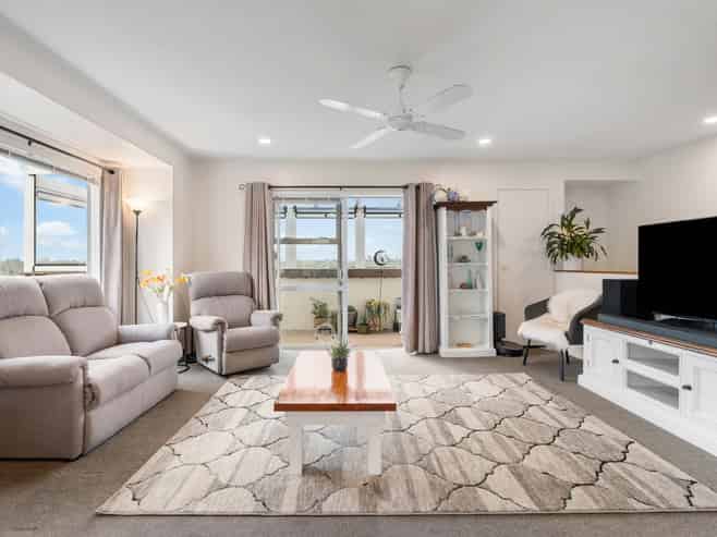 2 Anne Mclean Drive, Bayview