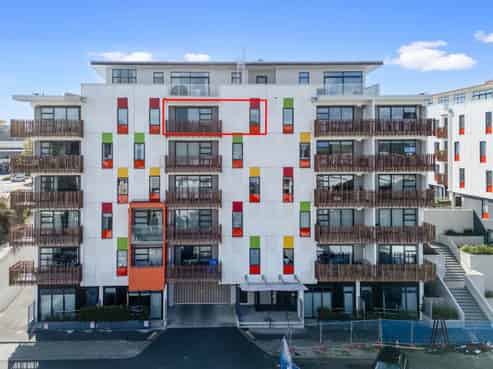 506/26 Library Lane, Albany