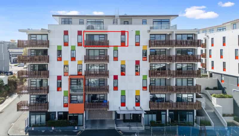 506/26 Library Lane, Albany