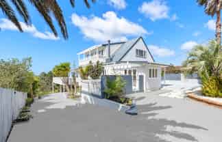 116 Arran Road, Browns Bay
