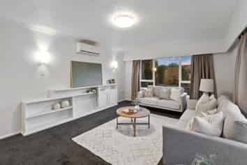1/170 Waimairi Road, Ilam