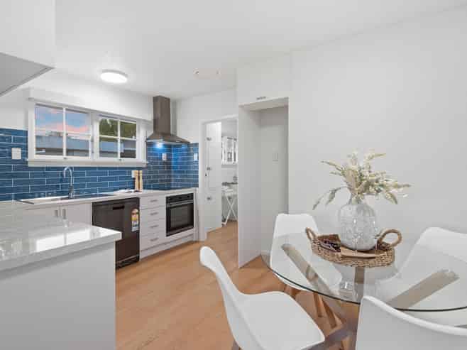 1/170 Waimairi Road, Ilam
