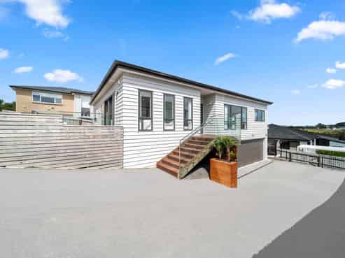 23 Takurua Terrace, Orewa