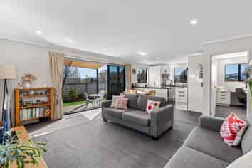 20 Elizabeth Avenue, East Taieri