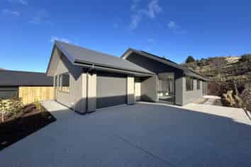 10 Friesian Close, Jacks Point