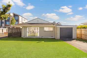1/114 Trafalgar Street, Onehunga