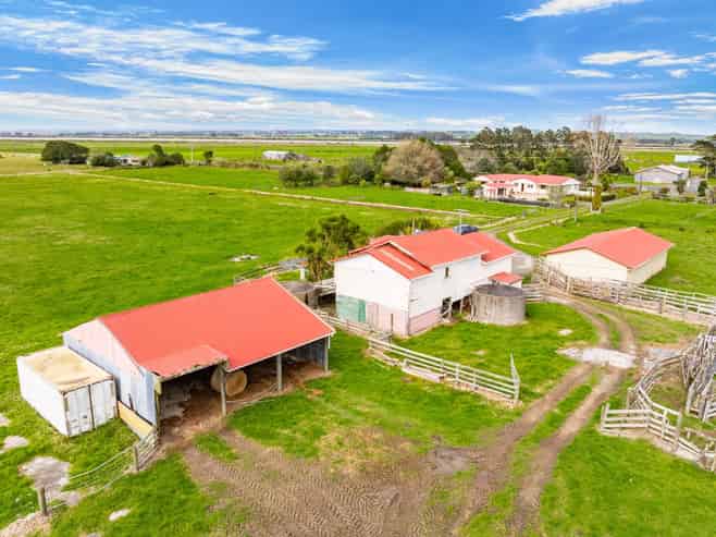 5802 State Highway 12, Arapohue