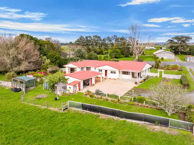 5802 State Highway 12, Arapohue
