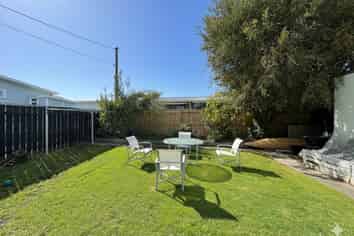 1/125 Brightside Road, Stanmore Bay
