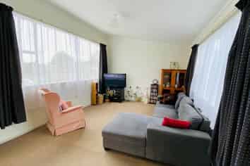 1/125 Brightside Road, Stanmore Bay