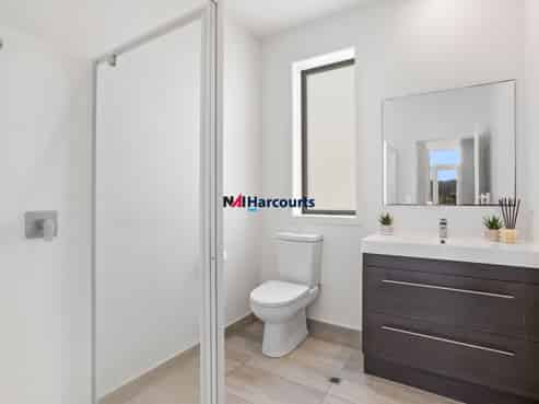 Sun Drenched Live and Work Unit