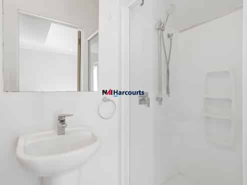 Sun Drenched Live and Work Unit