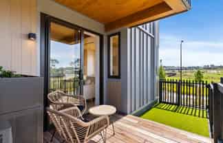 10/40 Waiparaheka Drive, Silverdale