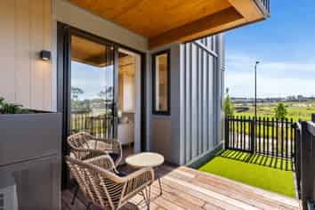 10/40 Waiparaheka Drive, Silverdale