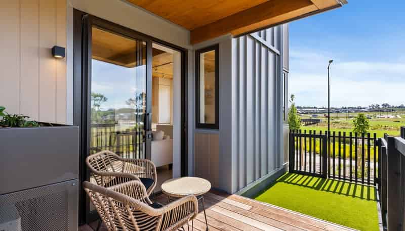 10/40 Waiparaheka Drive, Silverdale