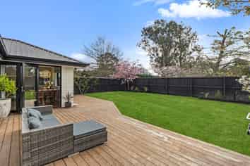 29 Tara Cresent, Ravenswood