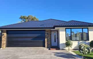 29 Tara Cresent, Ravenswood