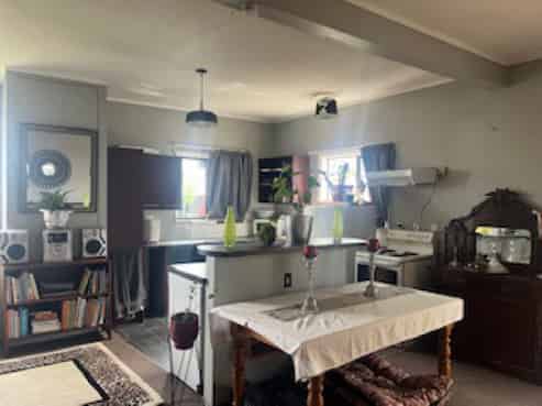 2A Derby Street, Westport