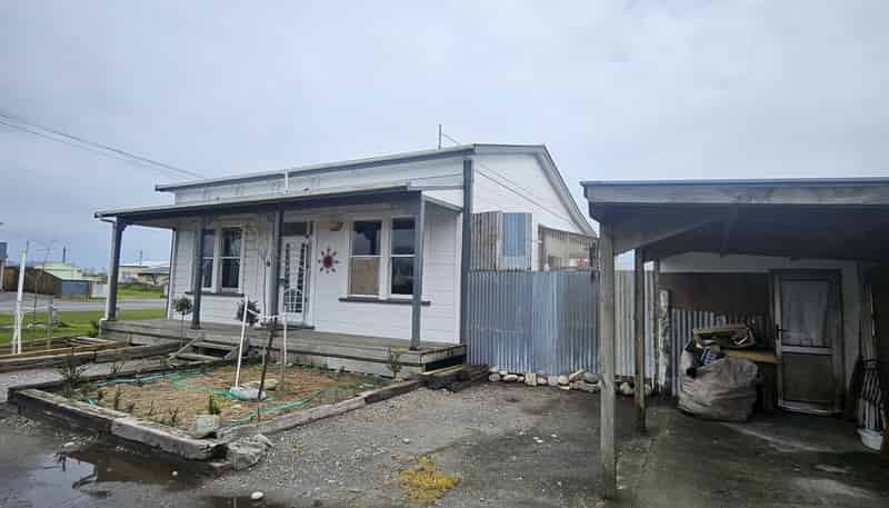 2A Derby Street, Westport