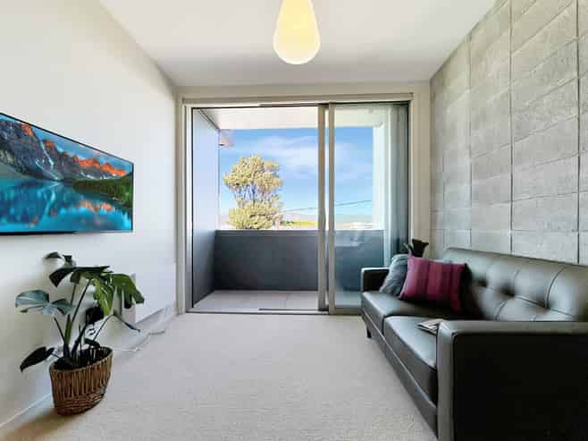 203A/2 Campbell Terrace, Petone