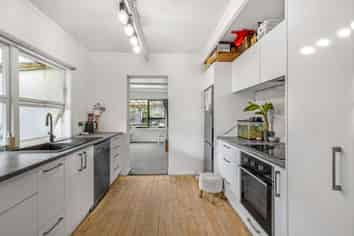 369b High Street, Motueka