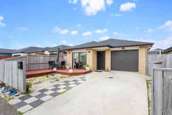 10 Silver Beech Street, Takanini