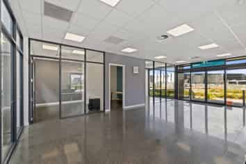 High Quality Four Star Green Facility in Ruakura Superhub 