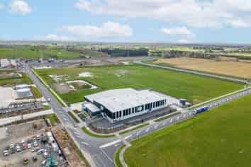 High Quality Four Star Green Facility in Ruakura Superhub 