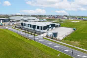 High Quality Four Star Green Facility in Ruakura Superhub 