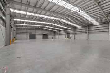 High Quality Four Star Green Facility in Ruakura Superhub 