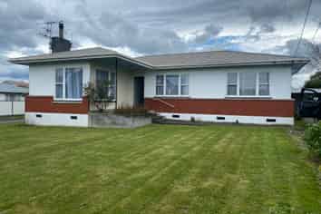 13 Wavell Crescent, Lansdowne