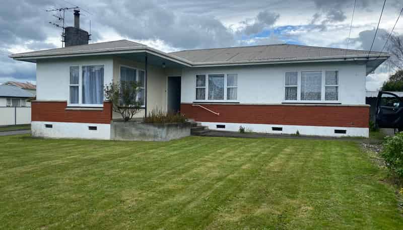 13 Wavell Crescent, Lansdowne