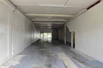 Motivated vendor at Bishop Dunn