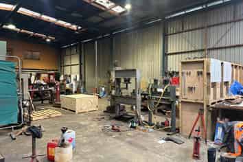 Workshop with secured yard