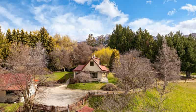 35 Mountain View Road, Dalefield