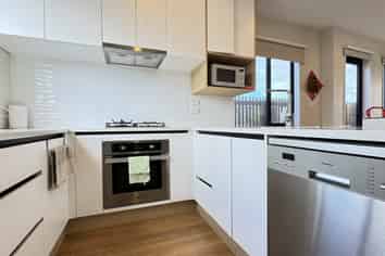 2 Freshland Drive, Flat Bush
