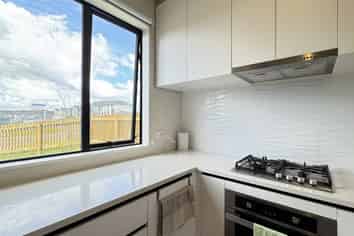 2 Freshland Drive, Flat Bush