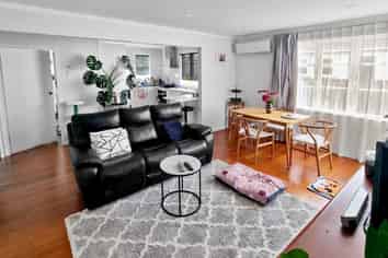 11A Fruitvale Rd, New Lynn