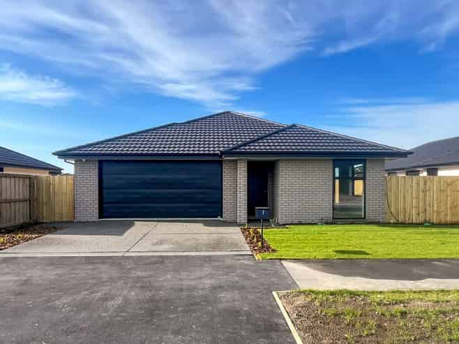 7 Nirmal Way, Rolleston