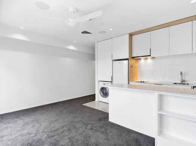 410/4 Bluegrey Avenue, Stonefields