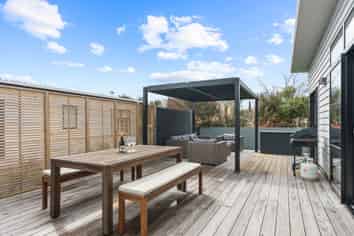 22 Syrah Lane, Martinborough